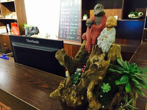 Leshan Haiyun International Youth Hostel