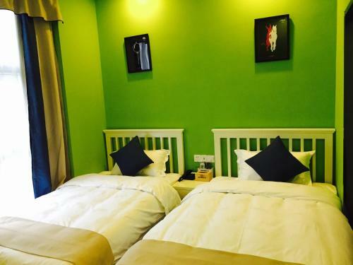 Leshan Haiyun International Youth Hostel