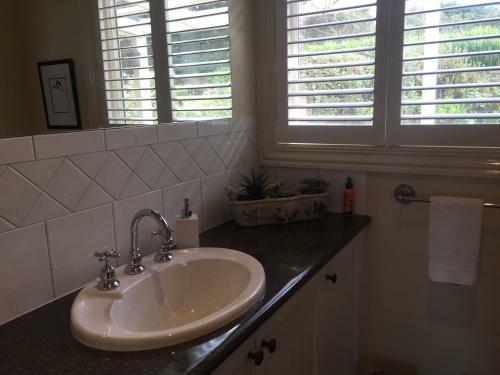 Bed & Breakfast Llarrinda