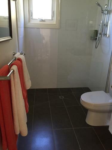 Bed & Breakfast Llarrinda