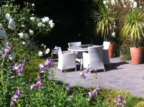 Bed & Breakfast Llarrinda