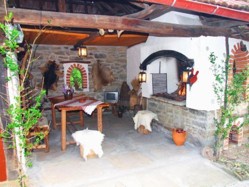 Hostal Proinovska House