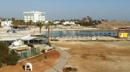 Apartamento Christopher's Sandy Beach Suites