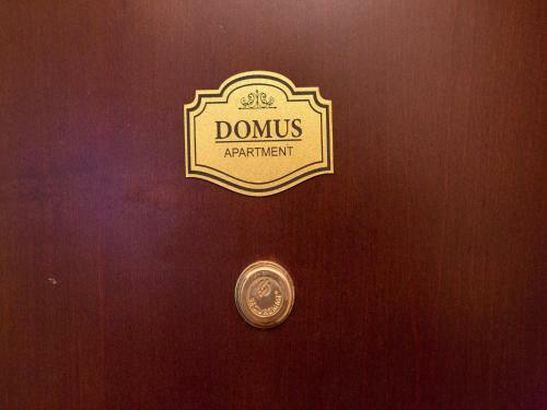 Domus Apartment Iglika