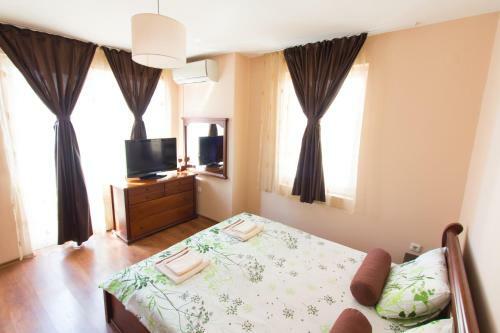 Domus Apartment Iglika