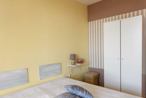 Iris Apartments