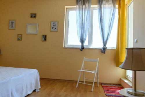 Iris Apartments