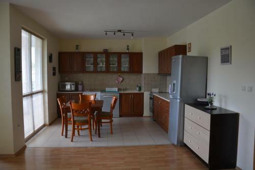 Iris Apartments