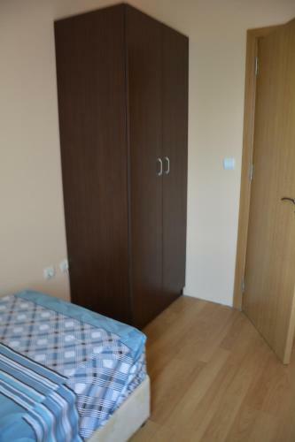 Iris Apartments