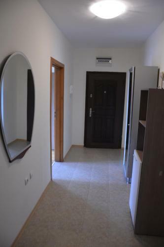 Iris Apartments