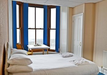 Hostal Cardigan Bay Guest House