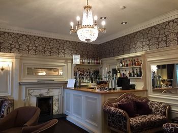 Fayrer Garden House Hotel