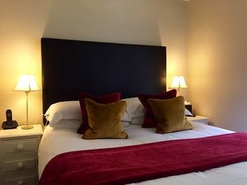 Fayrer Garden House Hotel