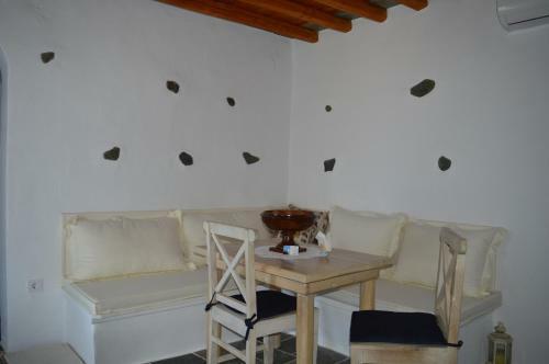 Apartamento Efthymia Suites