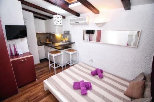 Apartments Nevija
