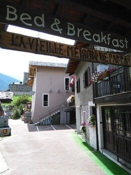 Bed & Breakfast La Vieille Meison De Pappa
