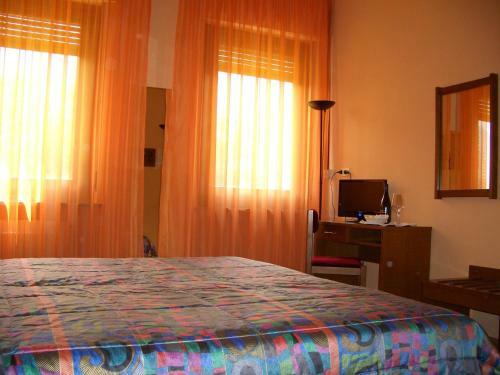 Hotel Sarre