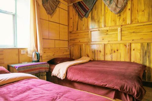 Daocheng Fanhegu Hostel