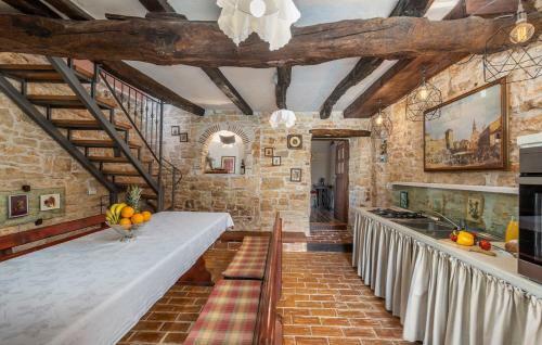 Apartamentos House Peresiji