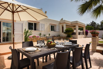 Villa Can Petrus