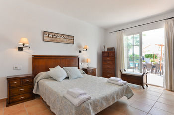 Villa Can Petrus