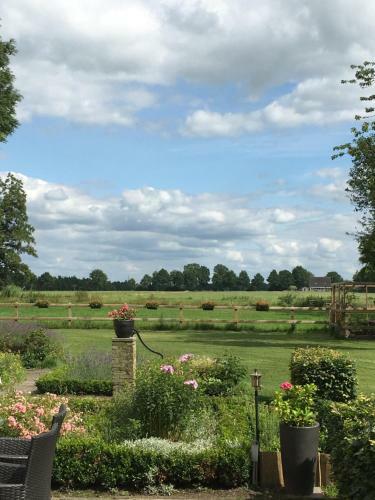 Bed & Breakfast Aan De Leijen