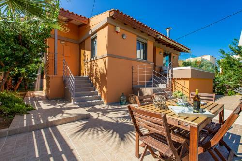 Villa Rea's Sea House