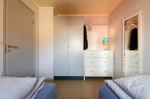 Kongsfjord Holiday Home