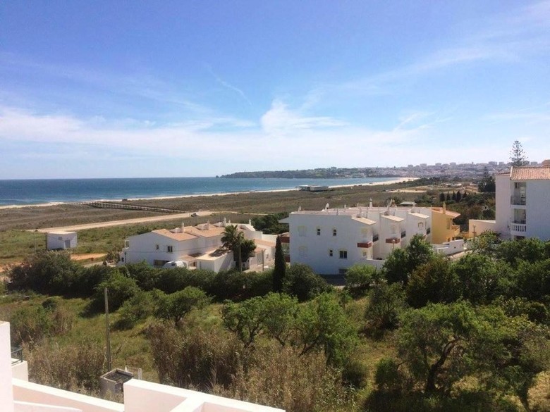 Varandas Da Meia Praia Apartments