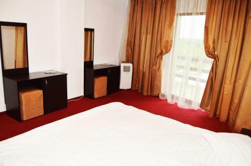 Hostal Rio Divino