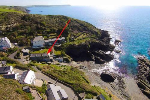 The Portloe Boathouse