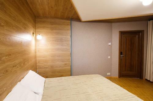 Hostal Buhta Guest House