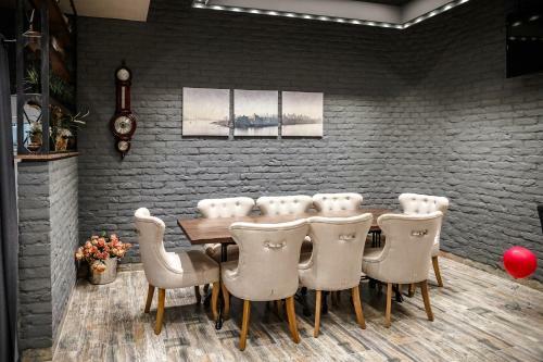 Hostal Sport Point Hotel