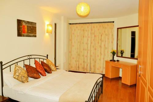Hotel Cerenata Gardens Suites