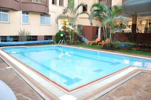 Hotel Cerenata Gardens Suites