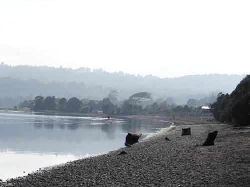 Caba�as Del Lago Huillinco