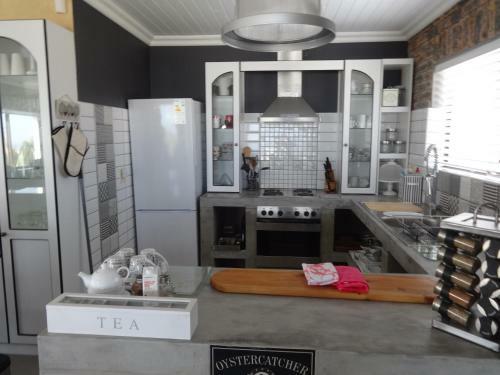 Hostal Oystercatcher Guest House