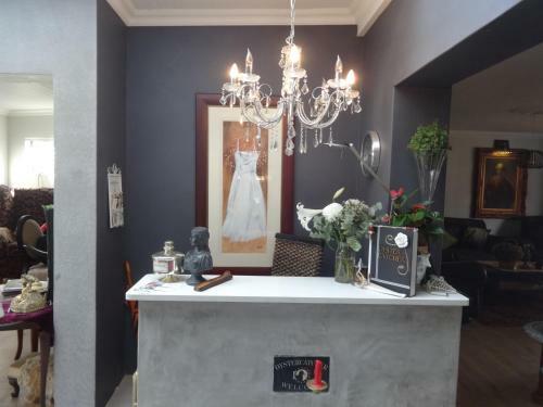 Hostal Oystercatcher Guest House