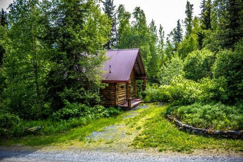 Lodge Midnight Sun Log Cabins