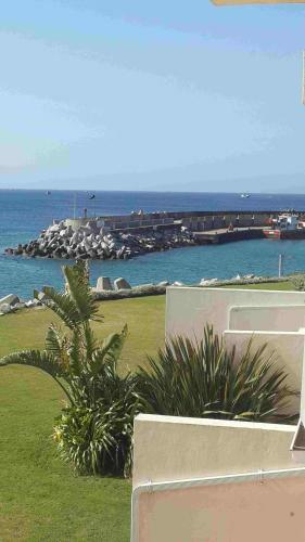 Port Main Royal Ocean's Edge