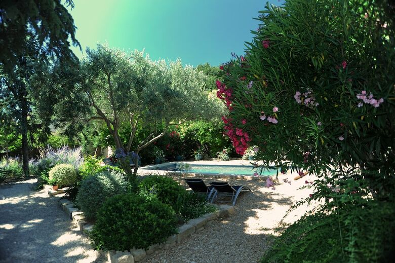 Bed & Breakfast Le Jardin De Mazan