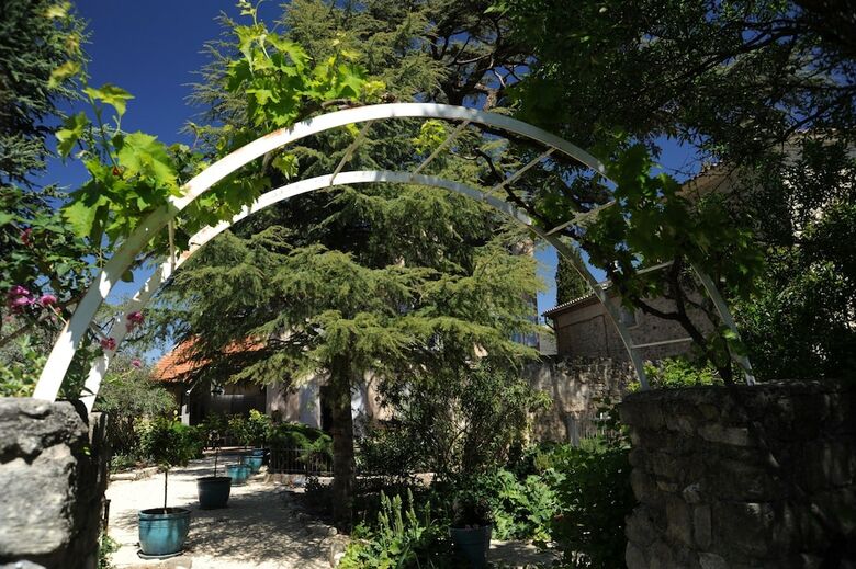 Bed & Breakfast Le Jardin De Mazan