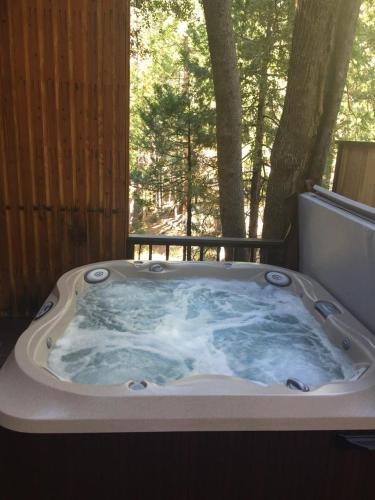 Villa Big Rock Creek Lodge