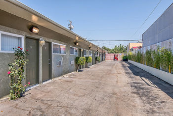 Ramona Motel