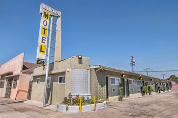 Ramona Motel