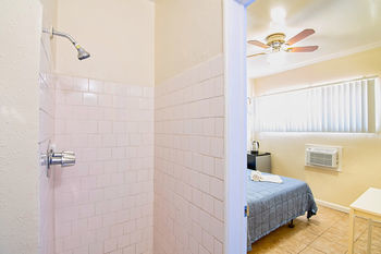 Ramona Motel