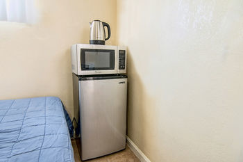 Ramona Motel