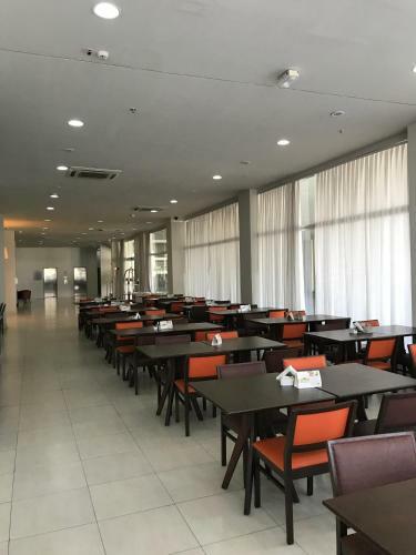 Hotel Red Roof Inn Dutra