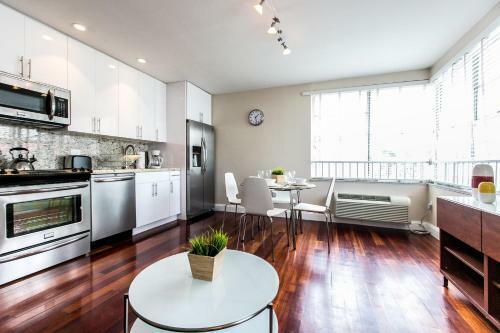 Hudson Apartments