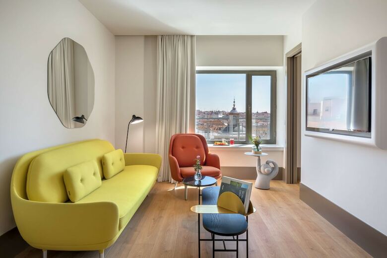 Hotel Barcelo Torre De Madrid